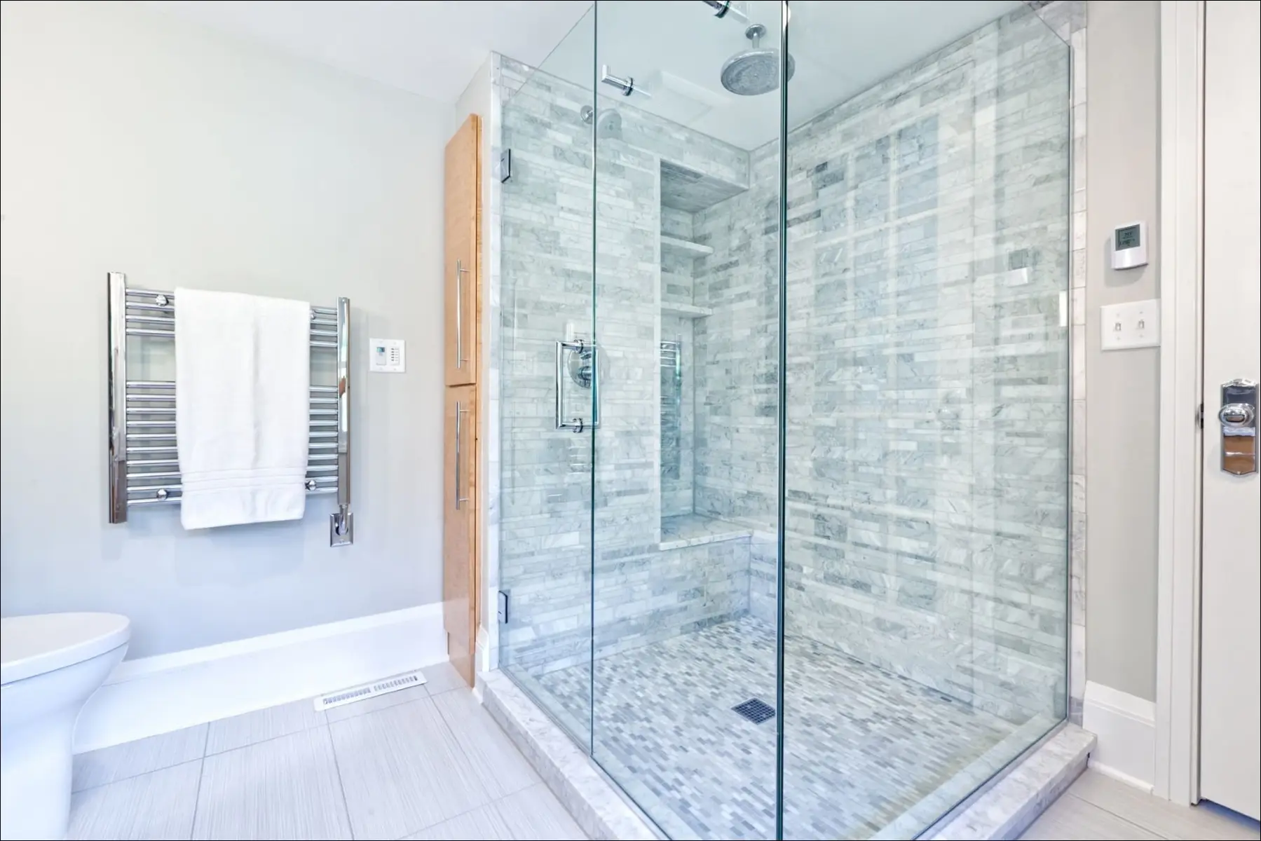 Bathroom Frameless Glass Shower Doors