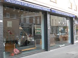 Frameless Glass Shop Fronts